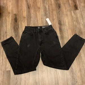 Brand new Urban Outfitters mom high-rise jeans